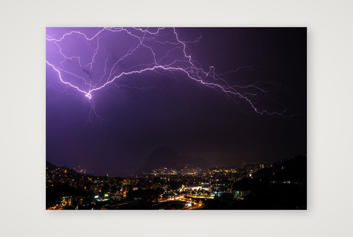 THE ELECTRIC VULTURE — 100×70cm, 39×28" Print only