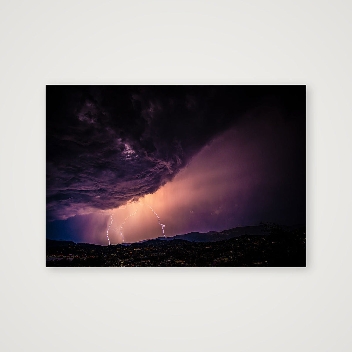KISS OF THE STORM — 100×70cm, 39×28" Print only